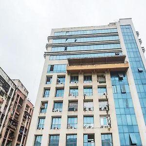 Hotel Bkc Crown - Near Trade Centre, Visa Consulate